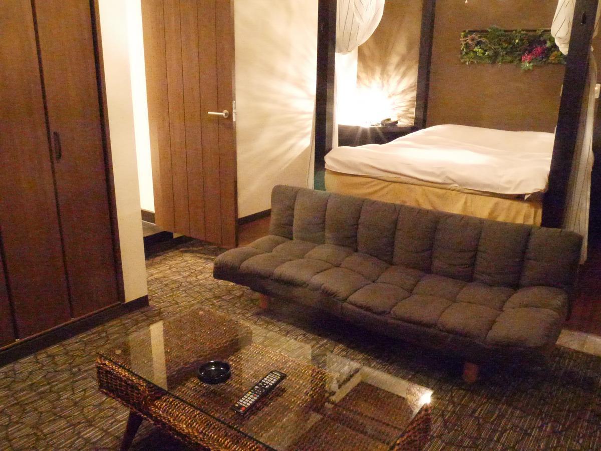Hotel Hills Ōsaka Exterior foto